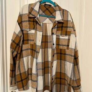 Plaid Button-Up Shirt in Brown and White